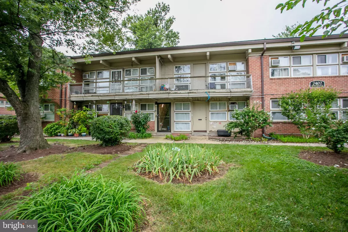 Hyattsville, MD 20783,7402 18TH AVE #14
