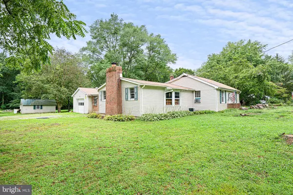 2445 KENTON RD, Dover, DE 19904