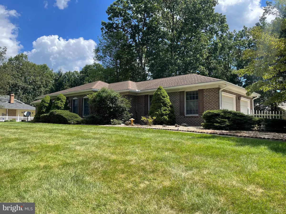 Fayetteville, PA 17222,6611 CONGRESSIONAL TER