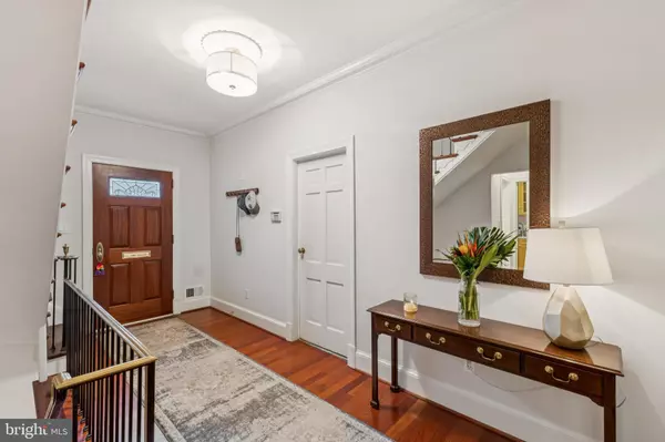 Washington, DC 20007,1611 SUTER LN NW