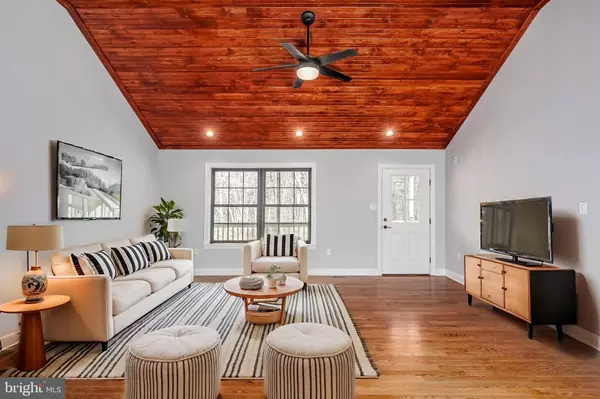 Albrightsville, PA 18210,72 MACCAULEY RD