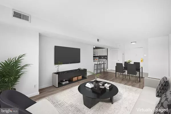 Alexandria, VA 22304,5340 HOLMES RUN PKWY #1102