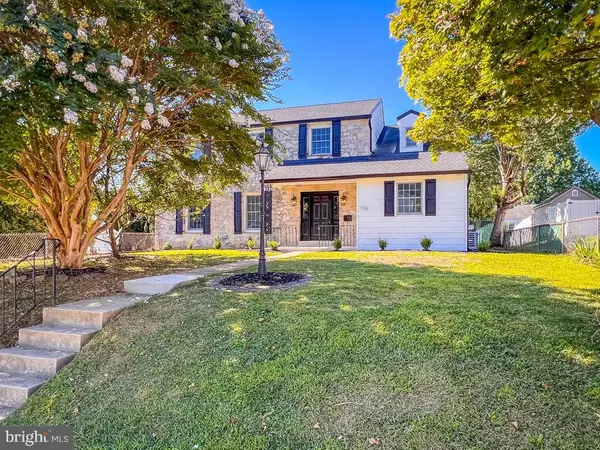 Springfield, PA 19064,736 TIMBER TRAIL LN