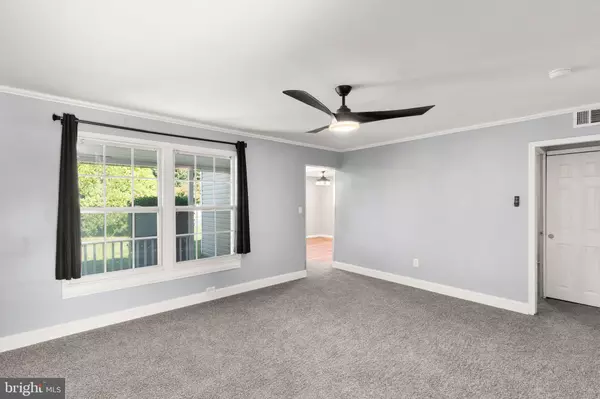 Middle River, MD 21220,53 LONGERON DR