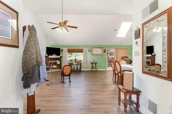 New Cumberland, PA 17070,452 ELDER TRL