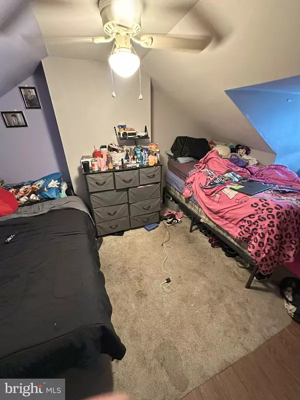 Reading, PA 19602,1053 MUHLENBERG ST