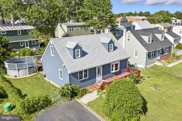 6 CAROLINA AVE, Morrisville, PA 19067