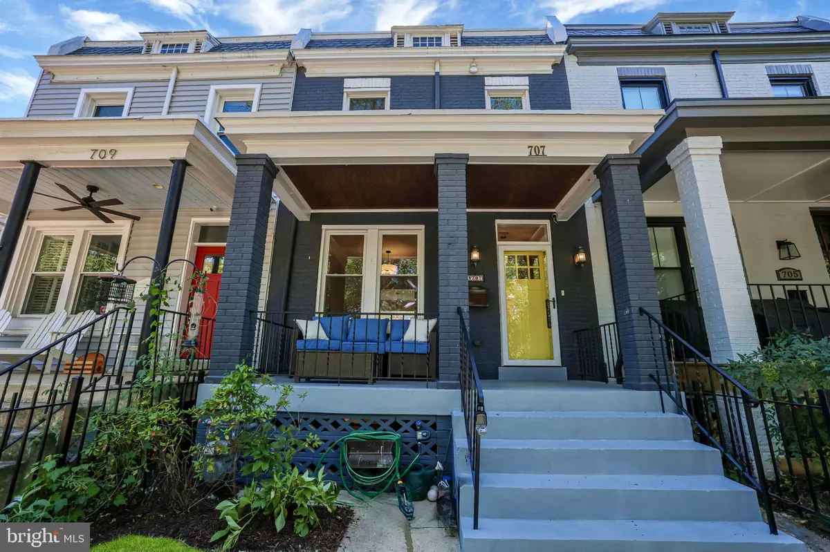 Washington, DC 20003,707 KENTUCKY AVE SE