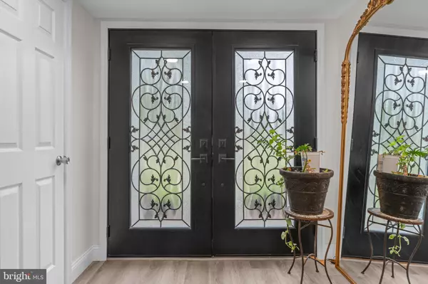 Ambler, PA 19002,996 WHITNEY LN