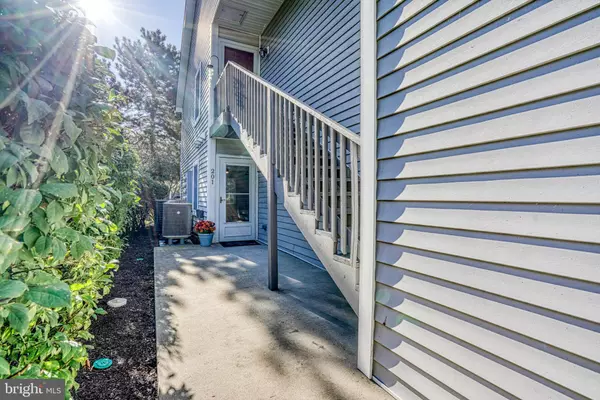 Chester, MD 21619,201 GOLDEN EYE CT