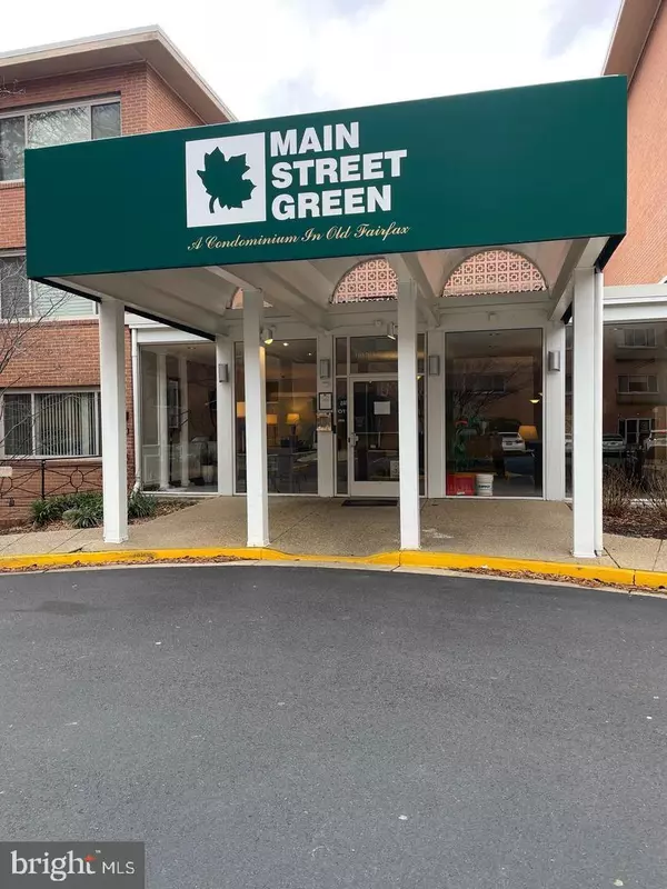 Fairfax, VA 22030,10570 MAIN ST #220