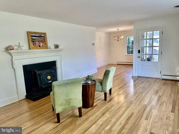 Easton, MD 21601,29390 HAWKES HILL RD