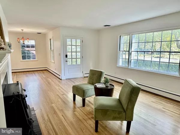 Easton, MD 21601,29390 HAWKES HILL RD