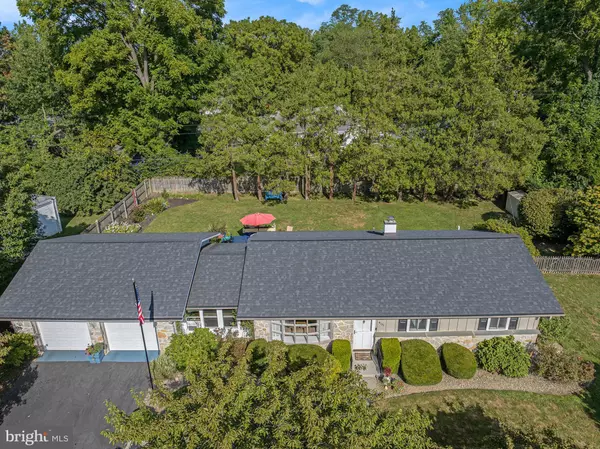 Lafayette Hill, PA 19444,4121 BARBERRY DR