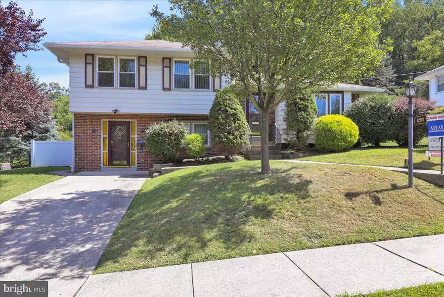 1209 ALSACE RD, Reading, PA 19604