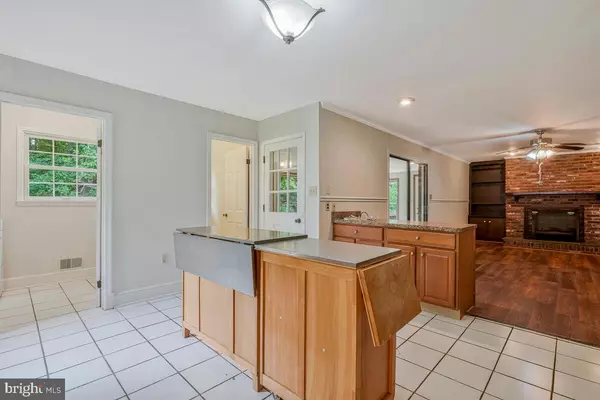 La Plata, MD 20646,5509 LITTLE BROOK DR