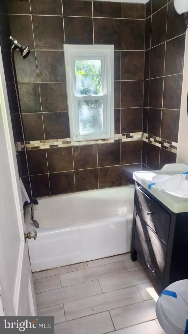 Washington, DC 20020,1907 SAVANNAH PL SE