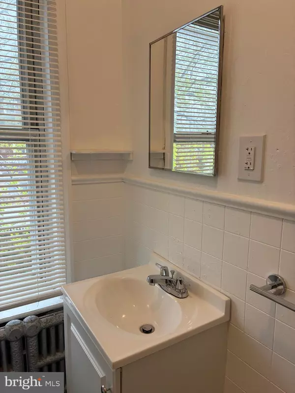 Darby, PA 19023,120 FRANCIS ST #1