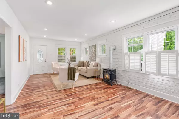 Fort Washington, PA 19034,408 SUMMIT AVE