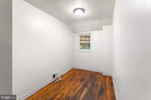 Washington, DC 20032,164 ELMIRA ST SW