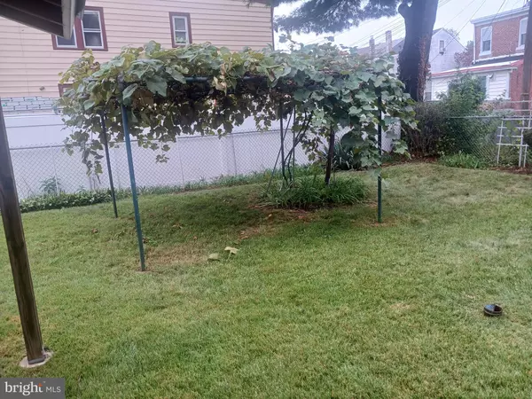 Trenton, NJ 08610,129 VROOM ST