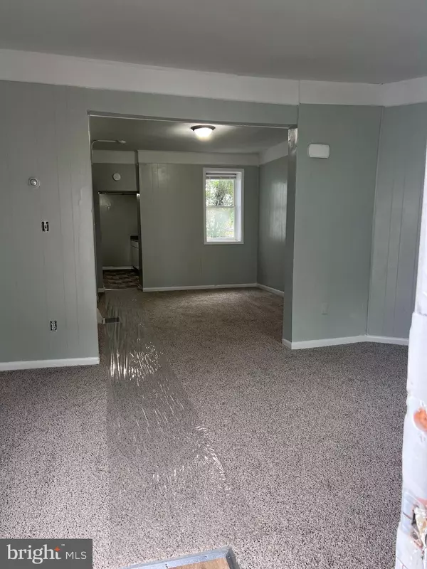 Harrisburg, PA 17103,605 DAUPHIN ST