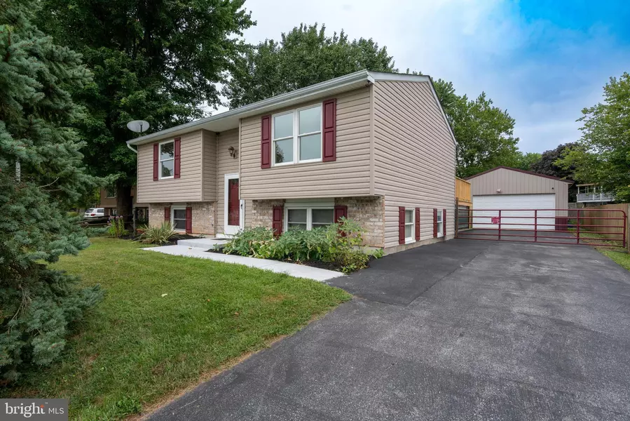 2 ZEPHYR CT, Taneytown, MD 21787
