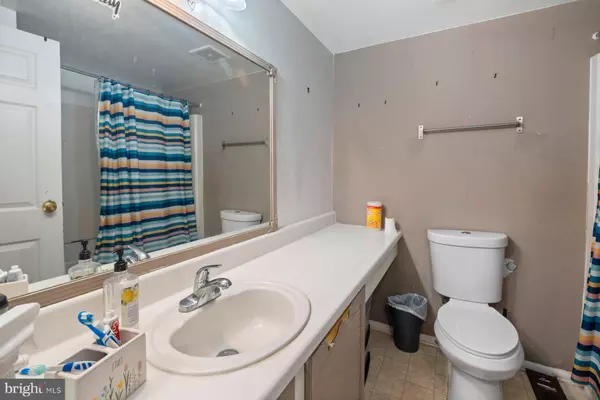 Waldorf, MD 20601,10233 BRIARWOOD PL