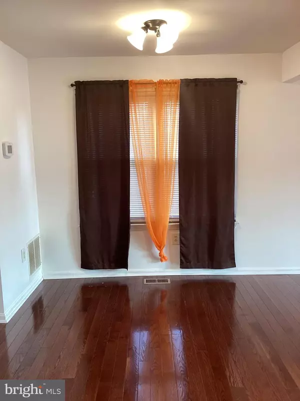 Baltimore, MD 21244,2134 CEDAR BARN WAY