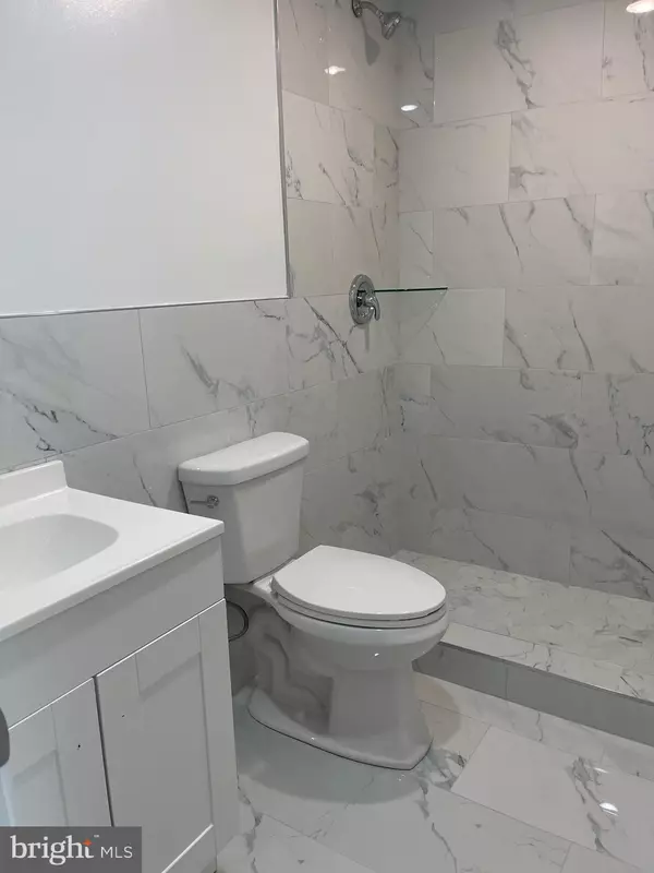 Charlottesville, VA 22902,113 HARTFORD CT.