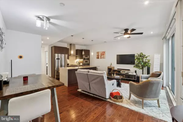 Philadelphia, PA 19123,620 N 3RD ST #3A