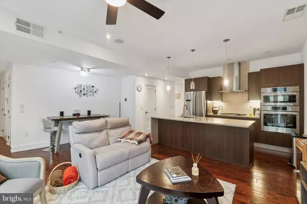 Philadelphia, PA 19123,620 N 3RD ST #3A