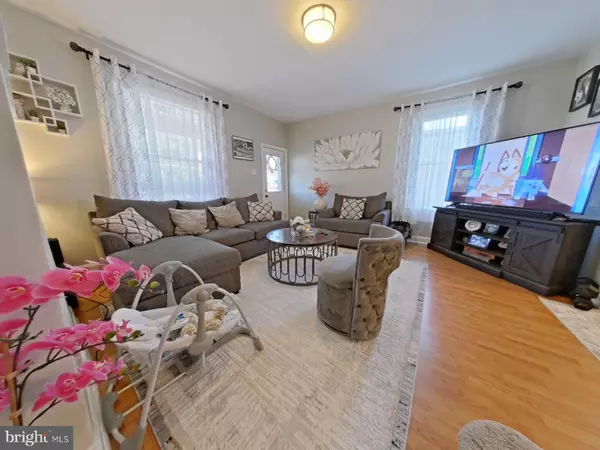 Essington, PA 19029,331 POWHATTAN AVE