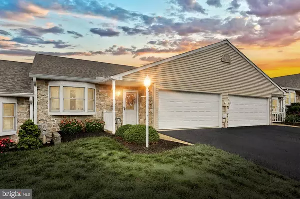 2418 WINTERBERRY LN, York, PA 17406