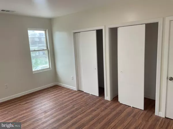 Philadelphia, PA 19142,7028 ELMWOOD AVE