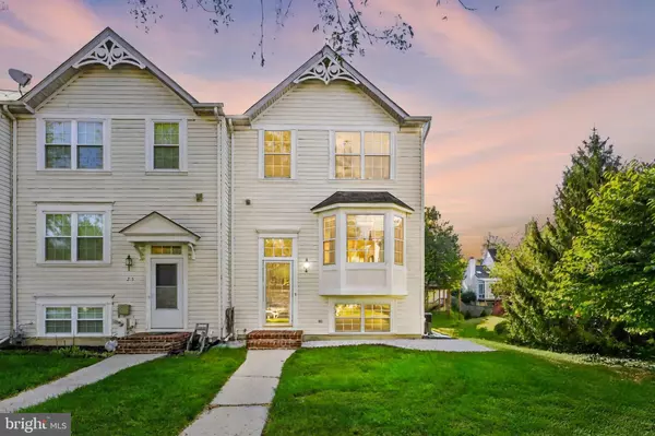 Reisterstown, MD 21136,27 FARM GATE WAY