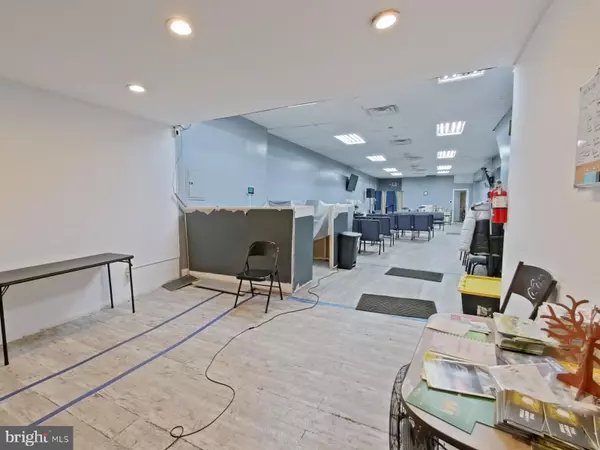 Philadelphia, PA 19124,4437 FRANKFORD AVE