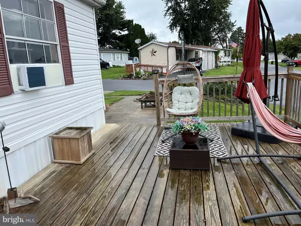 East Earl, PA 17519,28 HEARTH DR