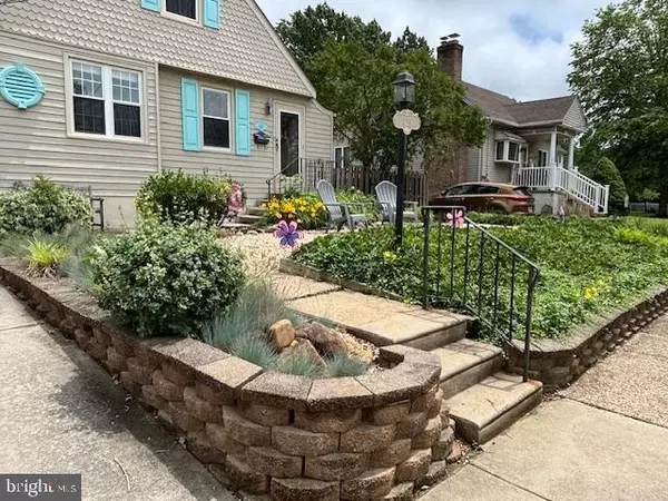 Maple Shade, NJ 08052,425 STILES AVE