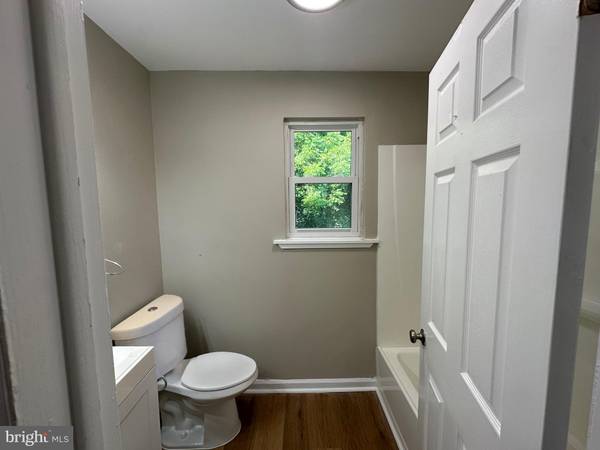 Sicklerville, NJ 08081,574 W LOCH LOMOND DR