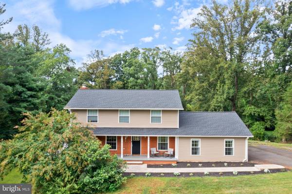 Warrenton, VA 20187,7406 STUART CIR