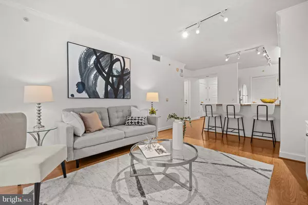 Washington, DC 20004,631 D ST NW #632