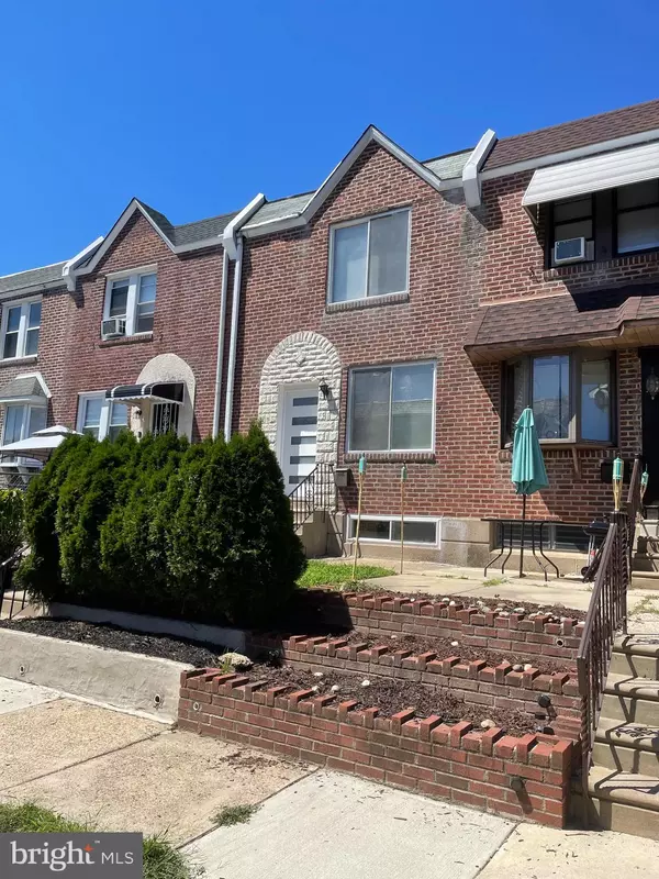 Philadelphia, PA 19120,5922 CRYSTAL ST