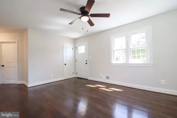 Cockeysville, MD 21030,10408 GREENTOP RD