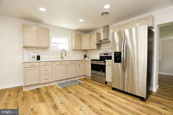 Harrisburg, PA 17113,1031 MONROE ST