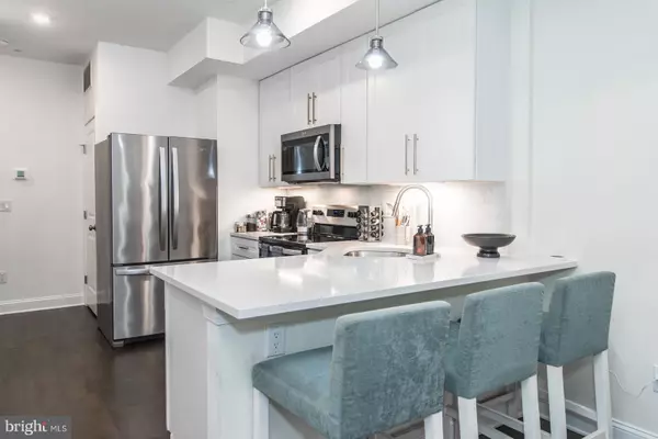 Philadelphia, PA 19104,3958 MOUNT VERNON ST #2