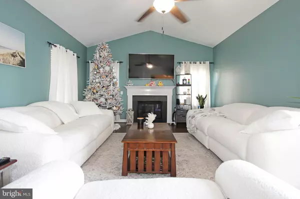 New Castle, DE 19720,31 CRESTPOINT DR