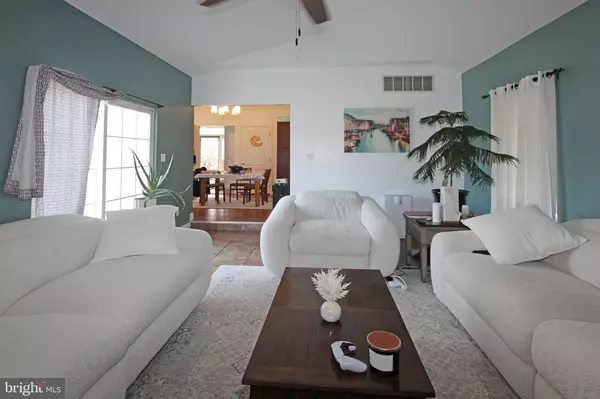 New Castle, DE 19720,31 CRESTPOINT DR