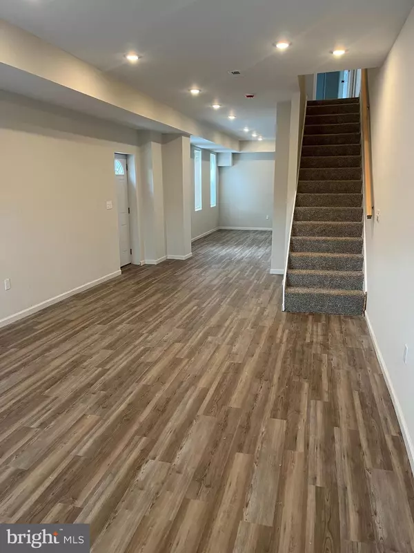 Baltimore, MD 21213,2600 E HOFFMAN ST