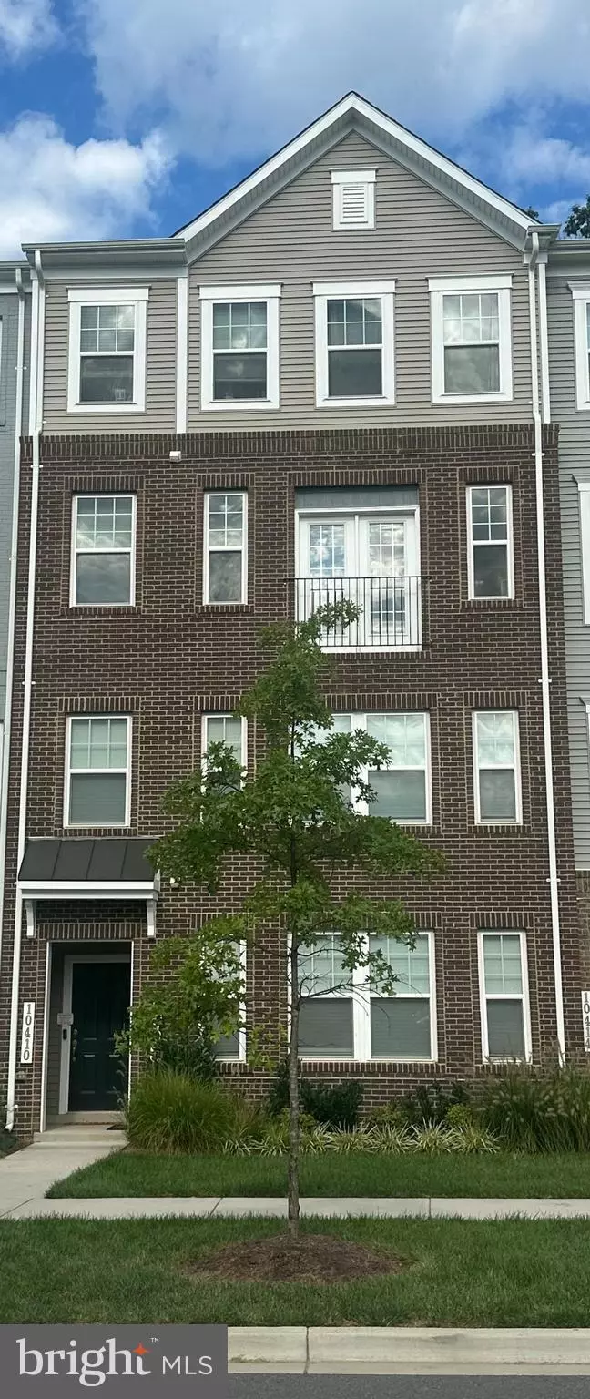 Lanham, MD 20706,10410 JOHN GLENN ST